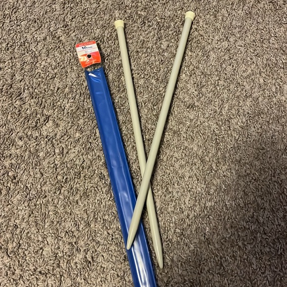 Milward 10mm knitting needles - Picture 3 of 4